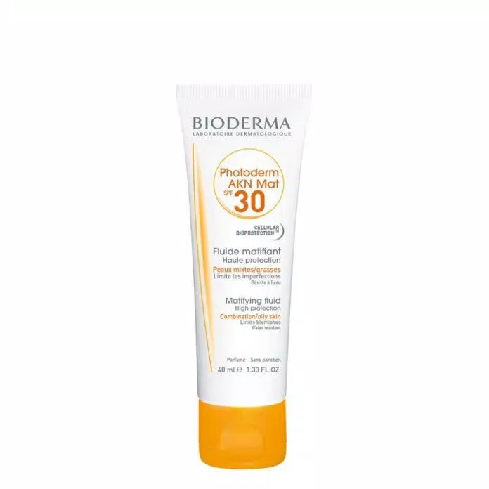 Top 10 kem chống nắng dành cho da dầu giúp bảo vệ da, kiềm dầu hiệu quả Kem chống nắng Bioderma Photoderm AKN Mat SPF30