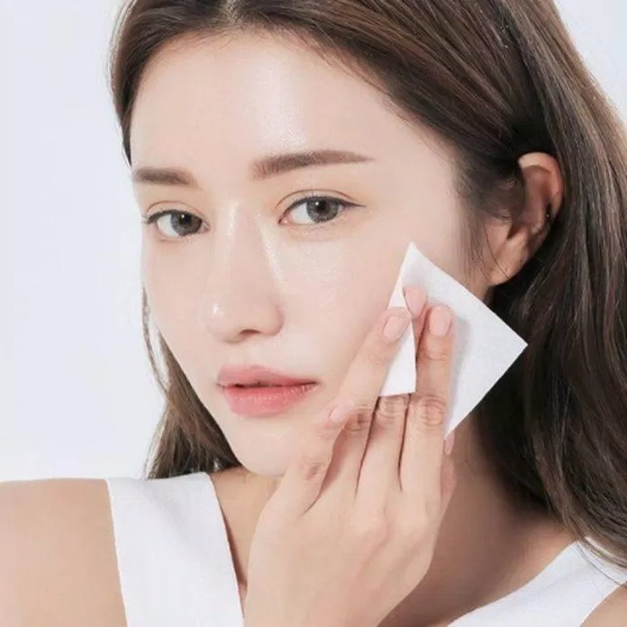 Top 10 kem chống nắng dành cho da dầu giúp bảo vệ da, kiềm dầu hiệu quả (Ảnh: Internet)