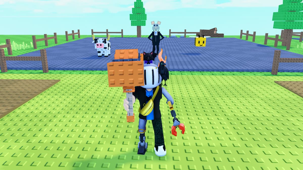 Roblox Unbox It Avatar Wearing Silver Helmet And Claw Arm Holding A Bronze Hammer With A Cow Standing Mouse And Bee Behind